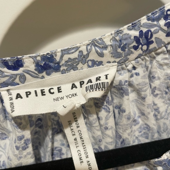 A piece apart spring dress - Picture 2 of 3